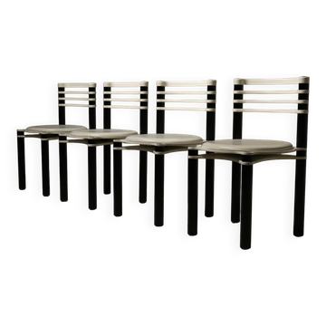 Ensemble de 4 chaises de salle à manger modèle 6800 par Kurt Thut pour Dietiker, années 1980.