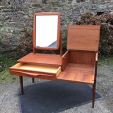 Vintage Scandinavian teak dressing table with 1 drawer 1 flap and its swivel mirror.