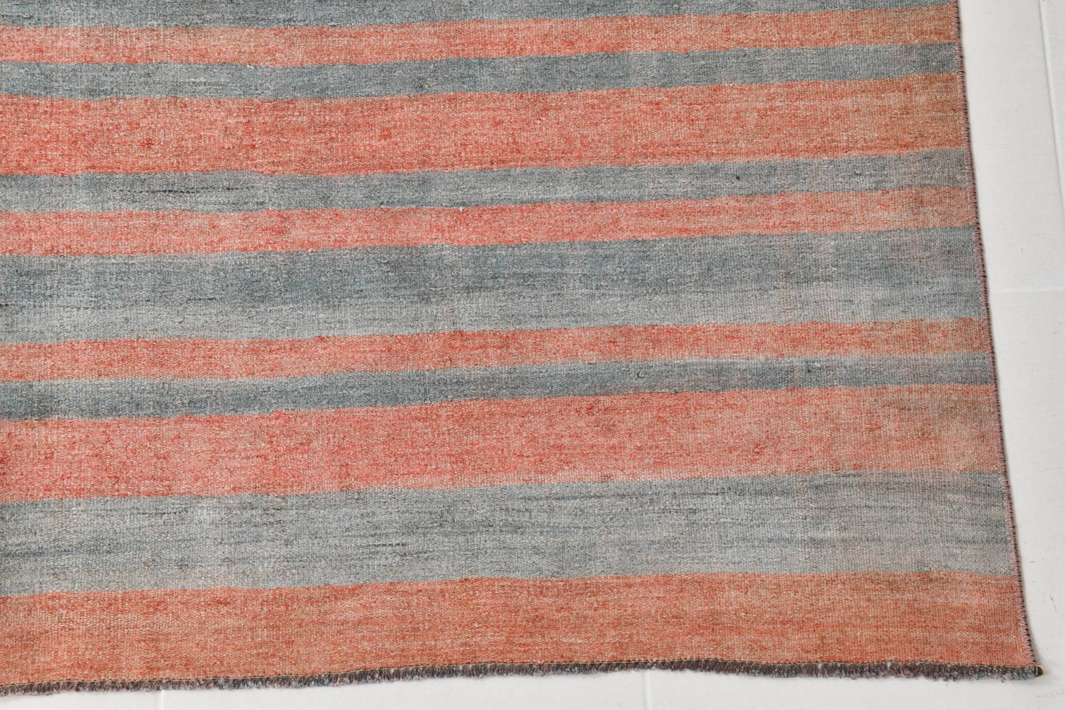 Tapis Kilim bohème rouge pâle et vert, 193 x 222 cm