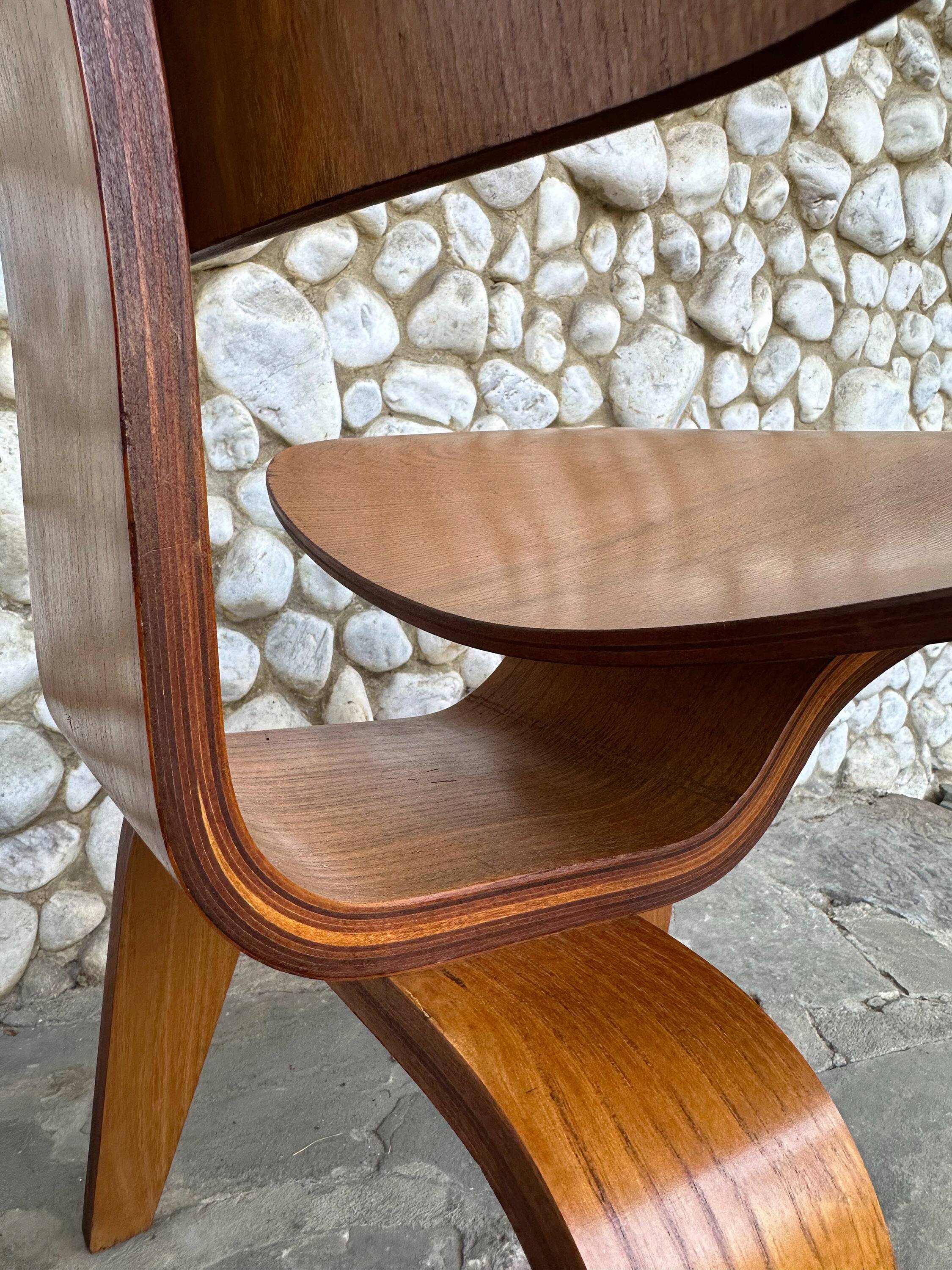 DCW chair in walnut by Charles & Ray Eames for Herman Miller, 1950-53