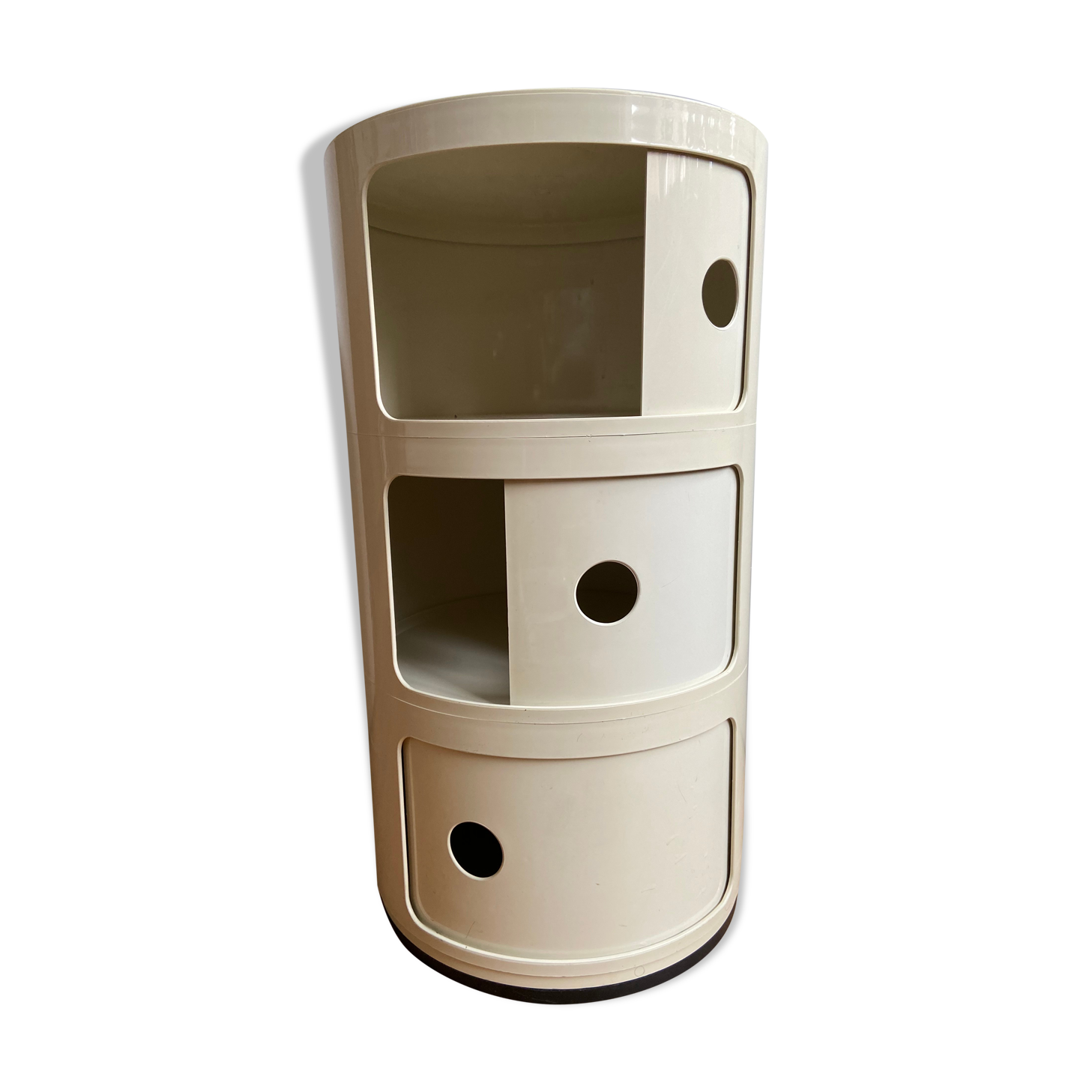 3-storey bedside table by Anna Castelli for Kartell