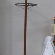Coat rack in wood and metal