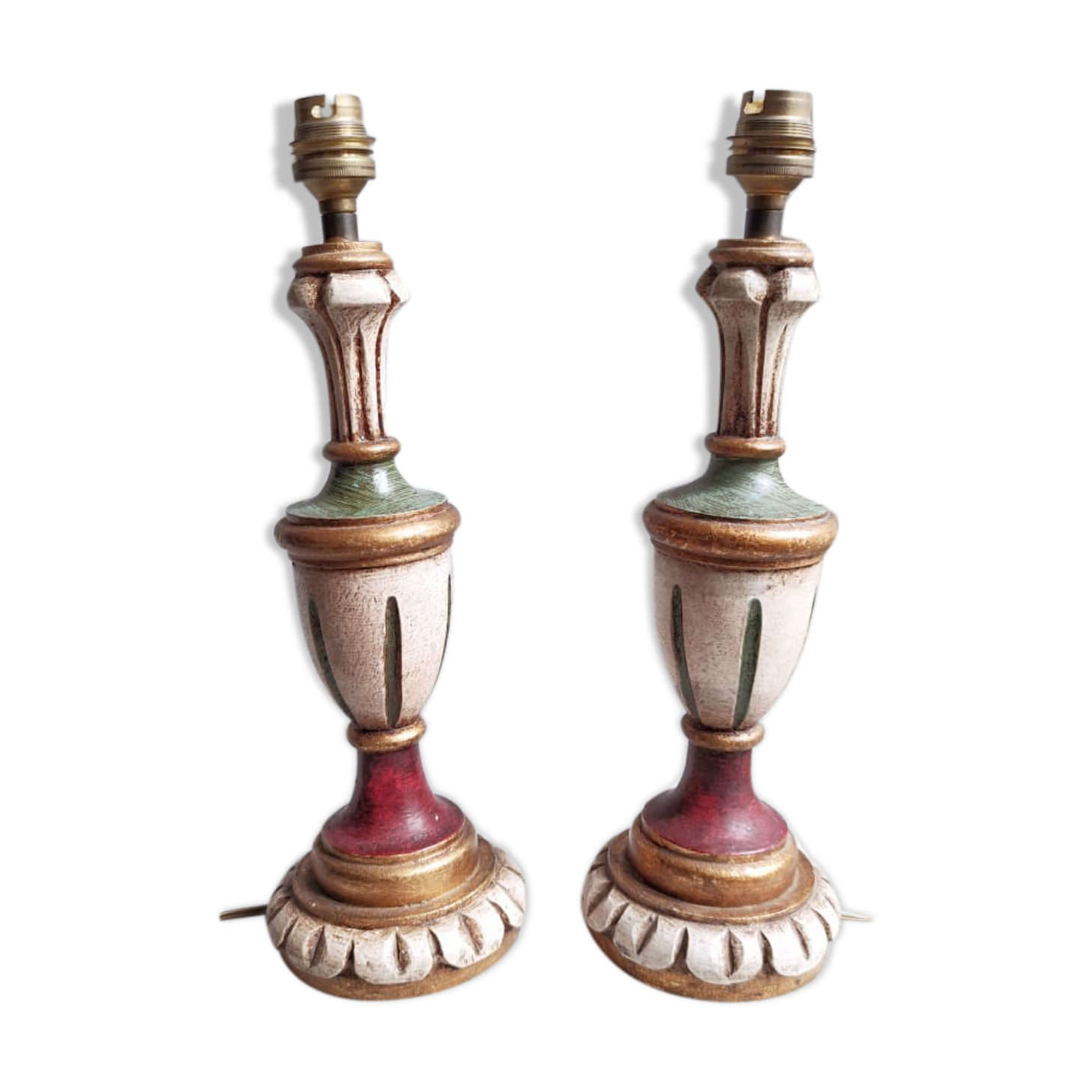Paire de pieds de lampe en bois laqué