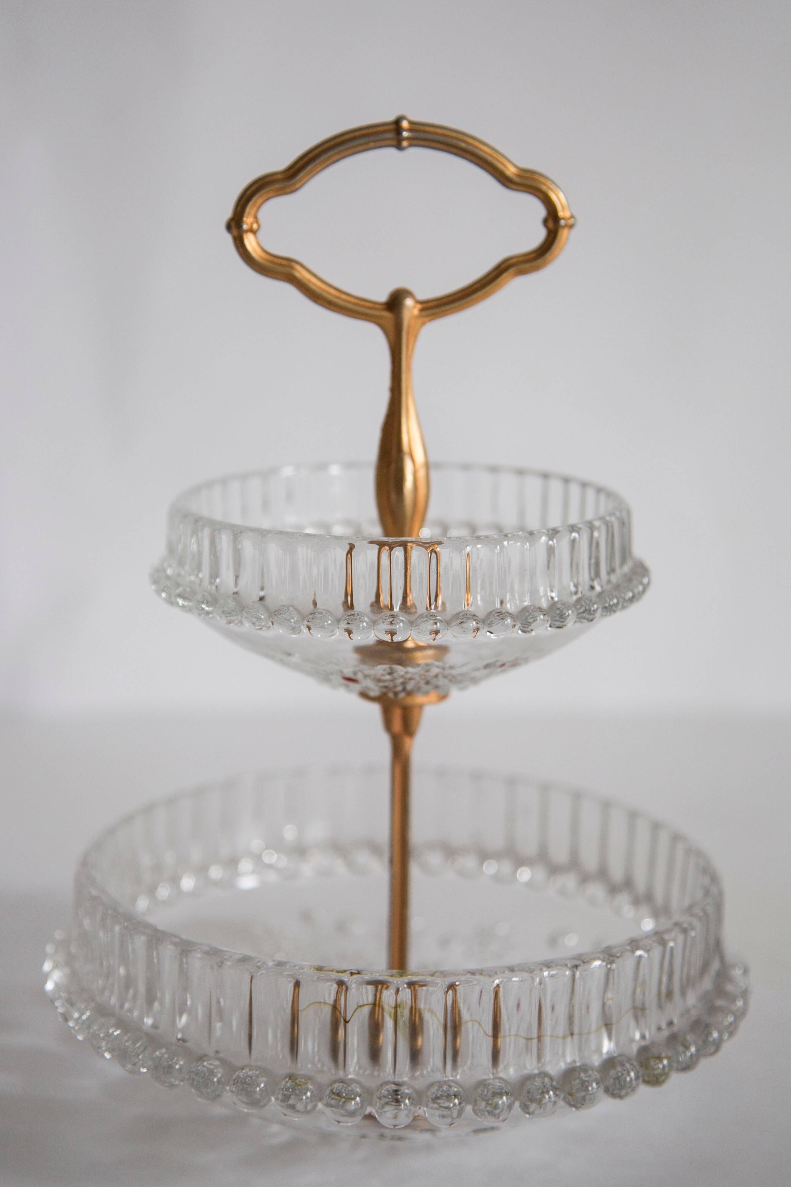 Vintage transparent crystal glass decorative plate, Italy, 1960s.