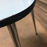 Formica feet compass chair