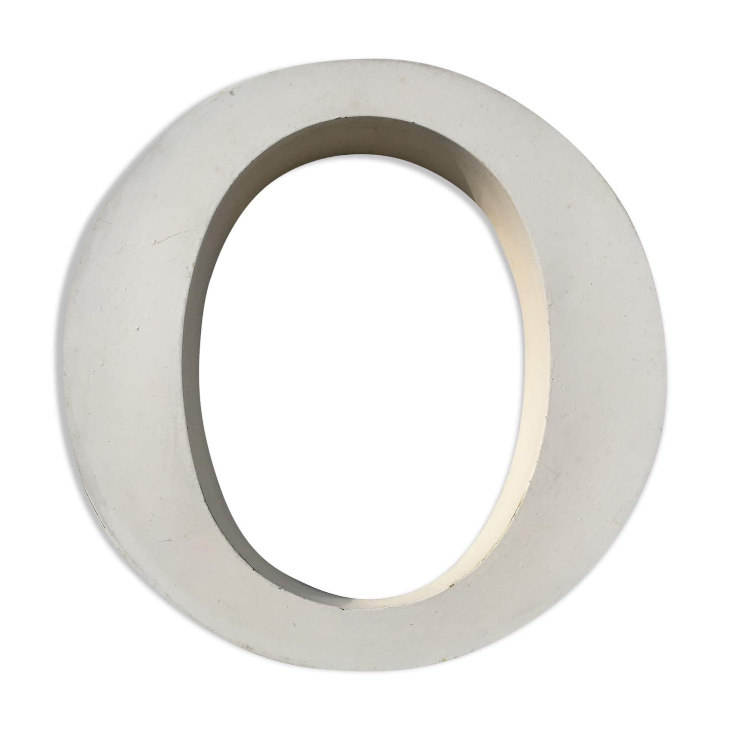 Metal letter o, metal sign