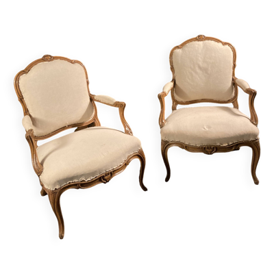 Paire de fauteuils à la Reine