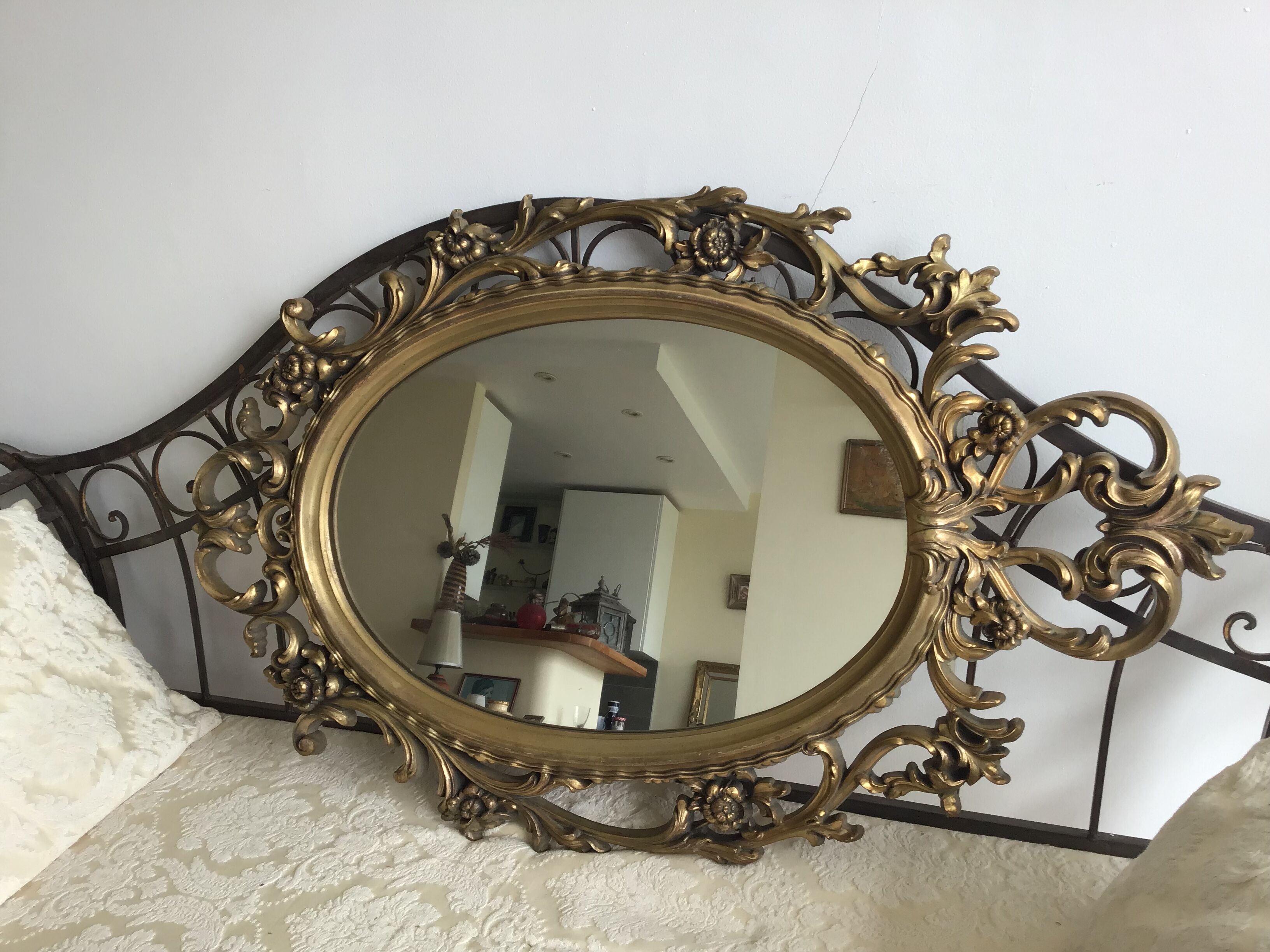 Large baroque mirror rockery 82x50cm