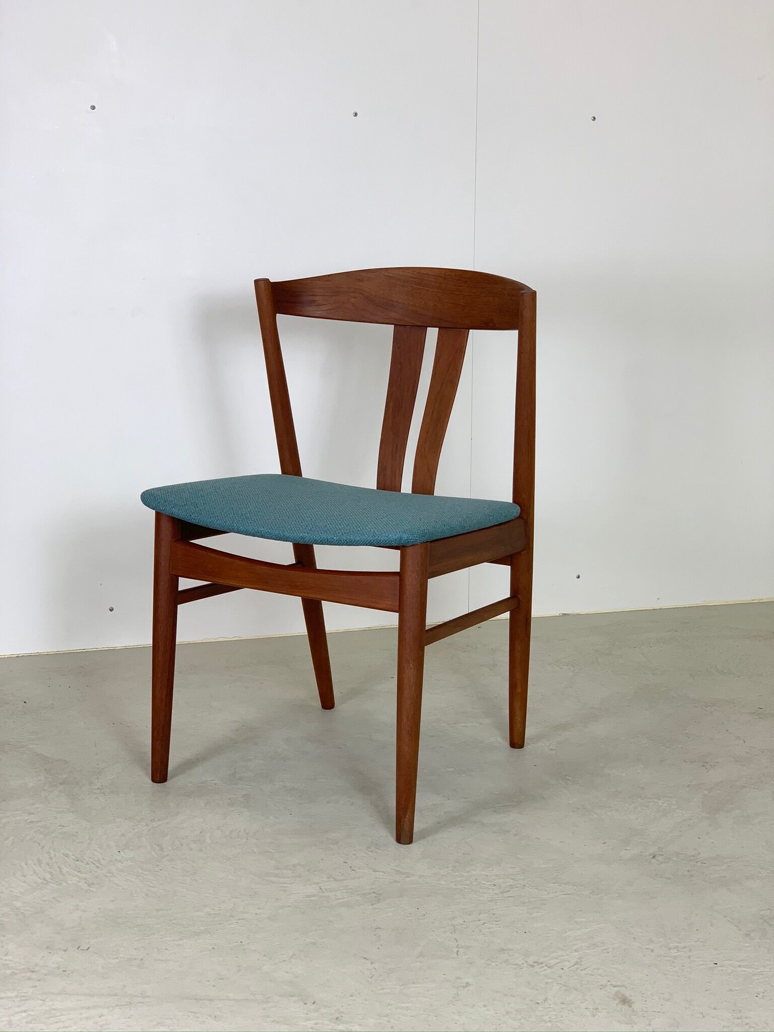 Danish midcentury teak dining chair by Bramin