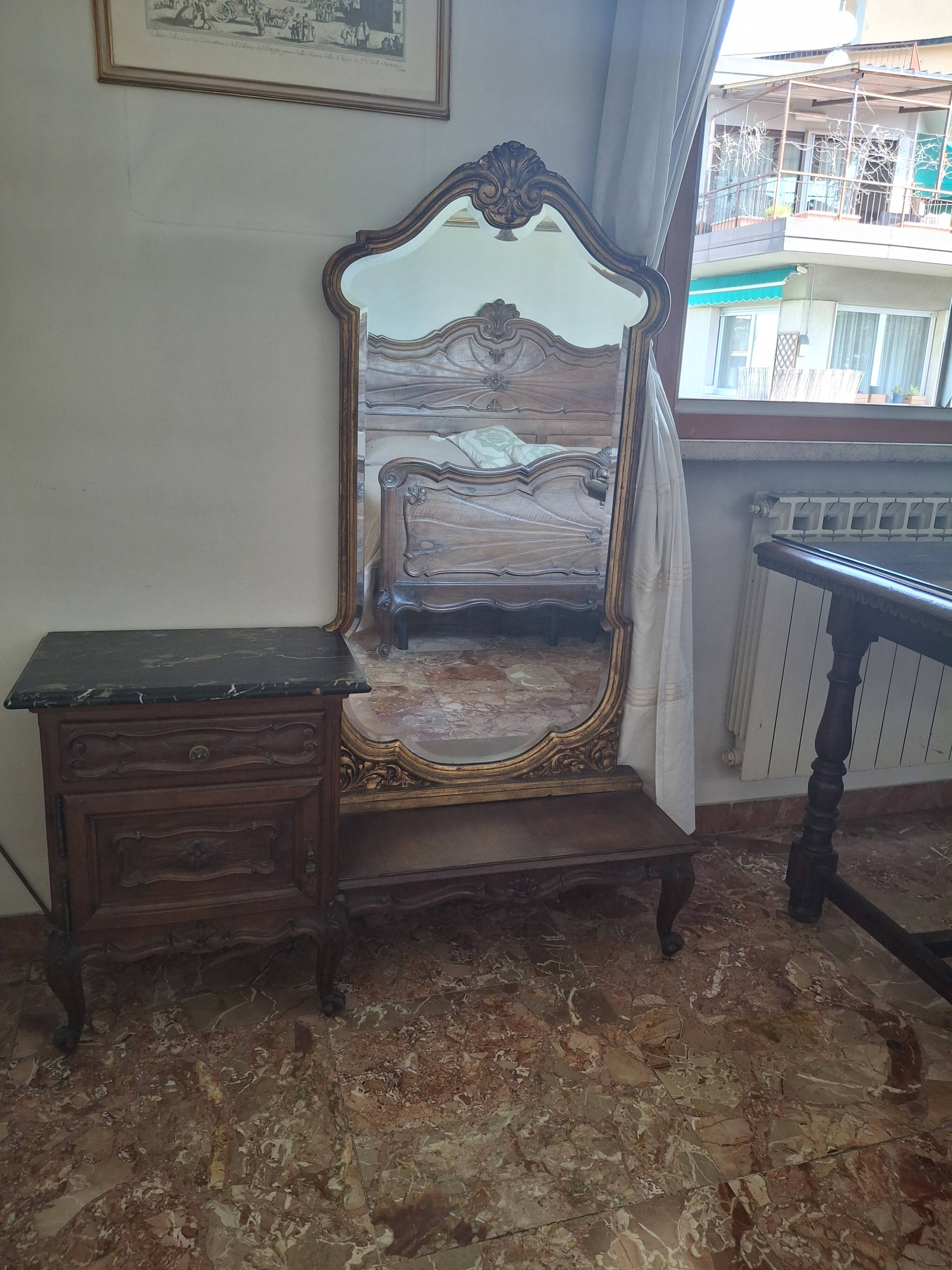 1960s Italian vanity table with large shaped mirror