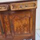 Buffet en merisier deux portes trois tiroirs