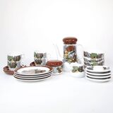 Porcelain Breakfast Tableware by Thomas, 1970s, Set of 19