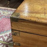 1930s English oak dressing table with beveled oval mirror