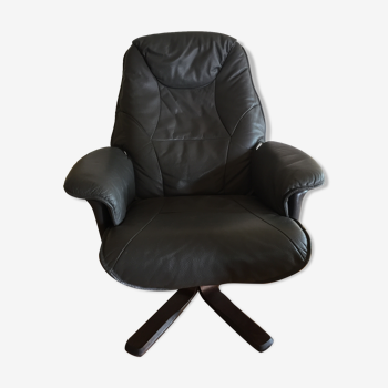 Danish black leather recliner swivel chair by Hjort Knudsen
