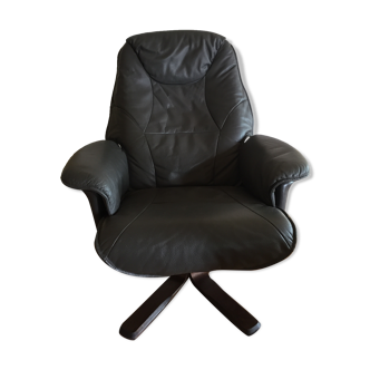 Danish black leather recliner swivel chair by Hjort Knudsen