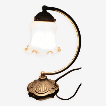 Lampe vintage opaline