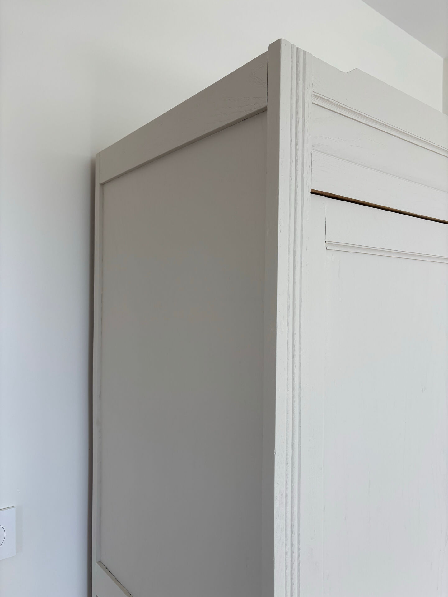 Parisian wardrobe with shelves, renovated oak wood.