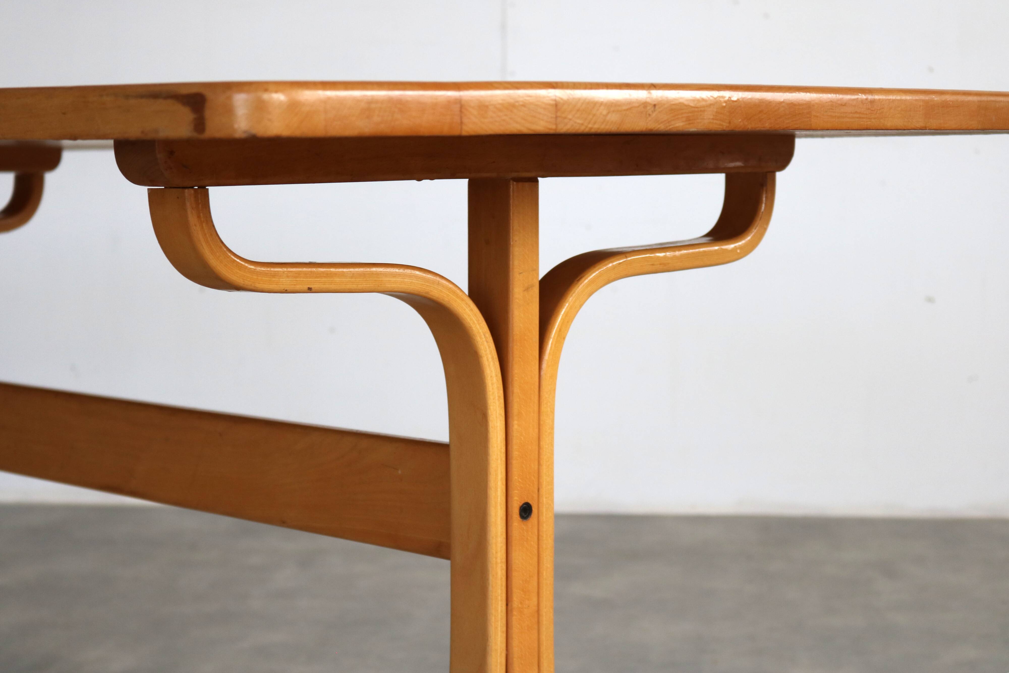 Vintage dining table | Table | 1960s | Thonet style
