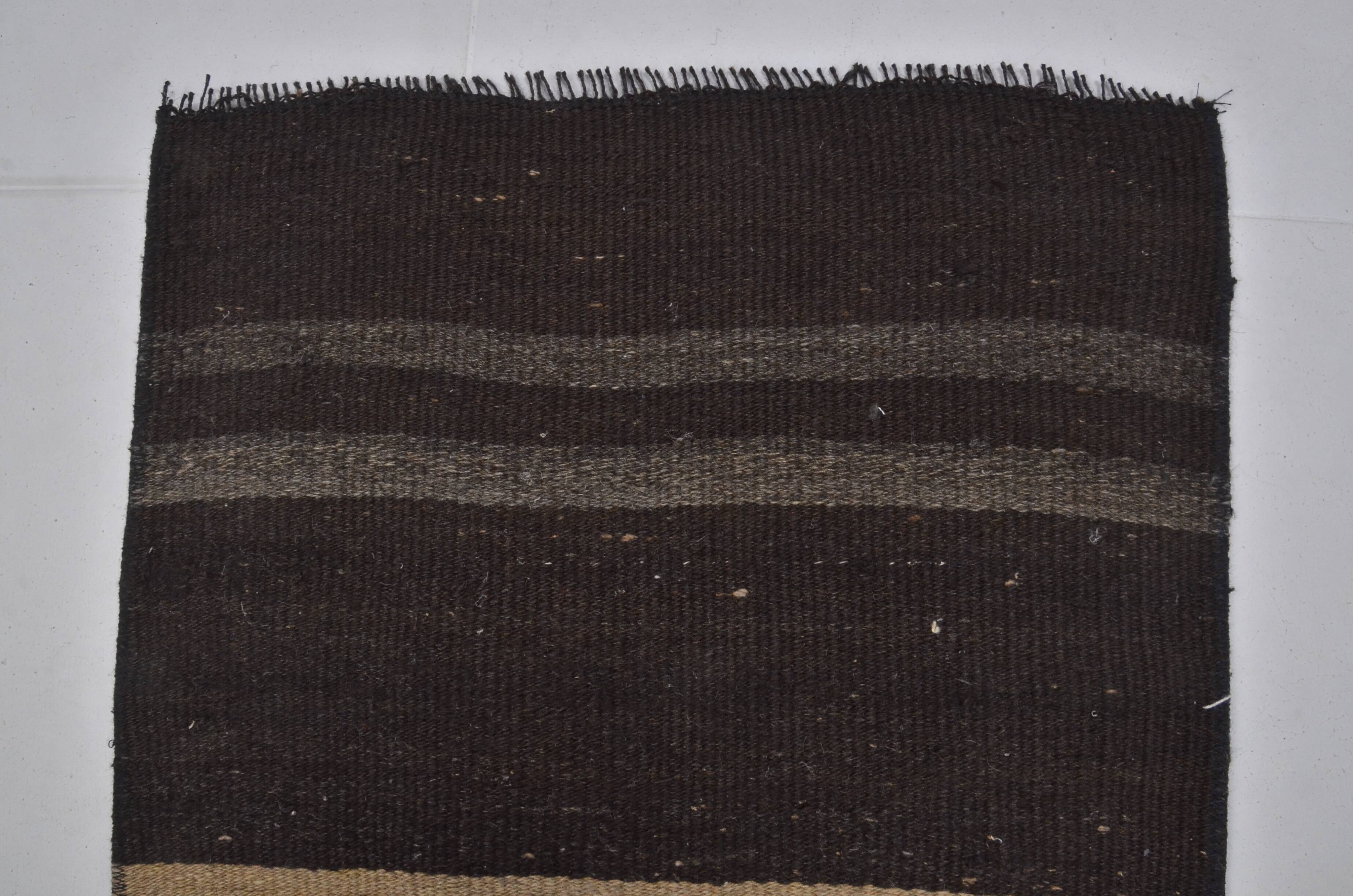 Couloir Oushak Kilim vintage neutre