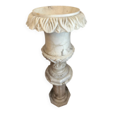 Large column with a sculpted white marble basin – Handcrafted piece