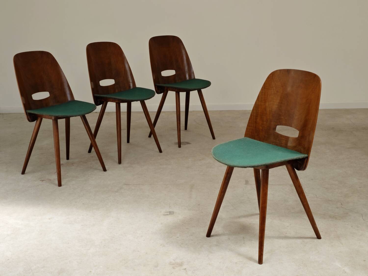 Set of 4 Lollipop chairs by Frantisek Jirak for Tatra 1960