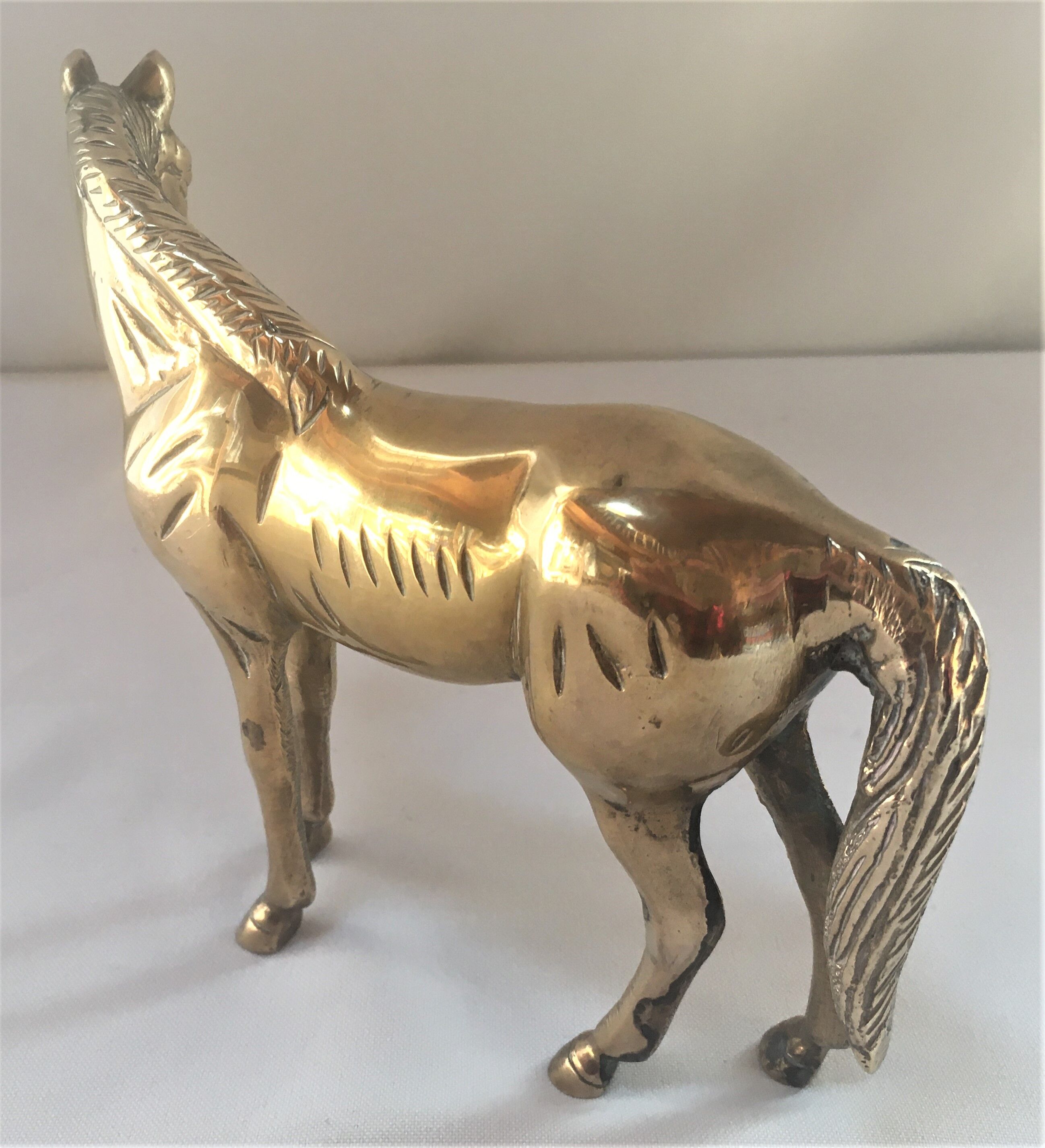 Cheval en laiton