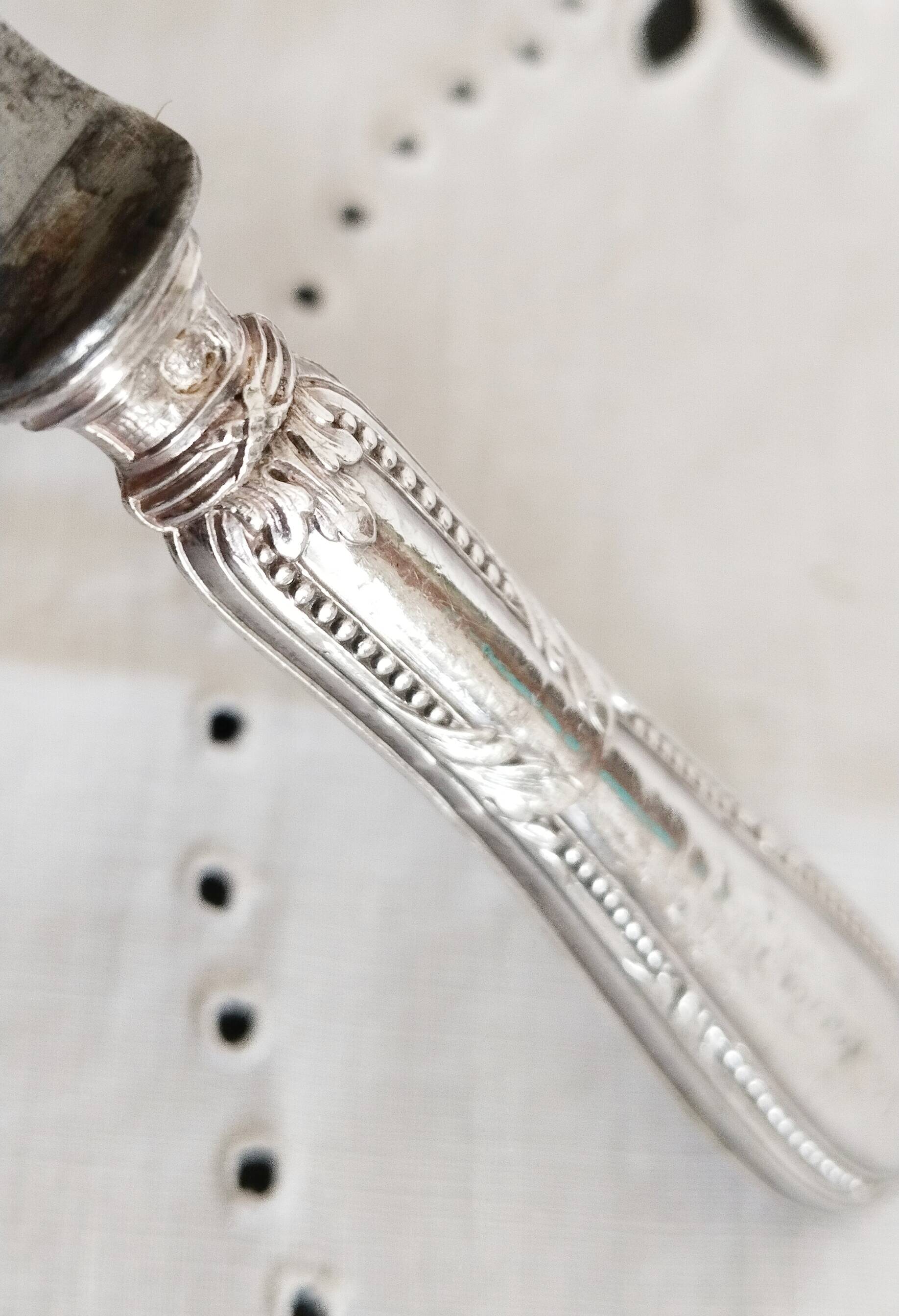 Antique silver cheese knife (ref 1)
