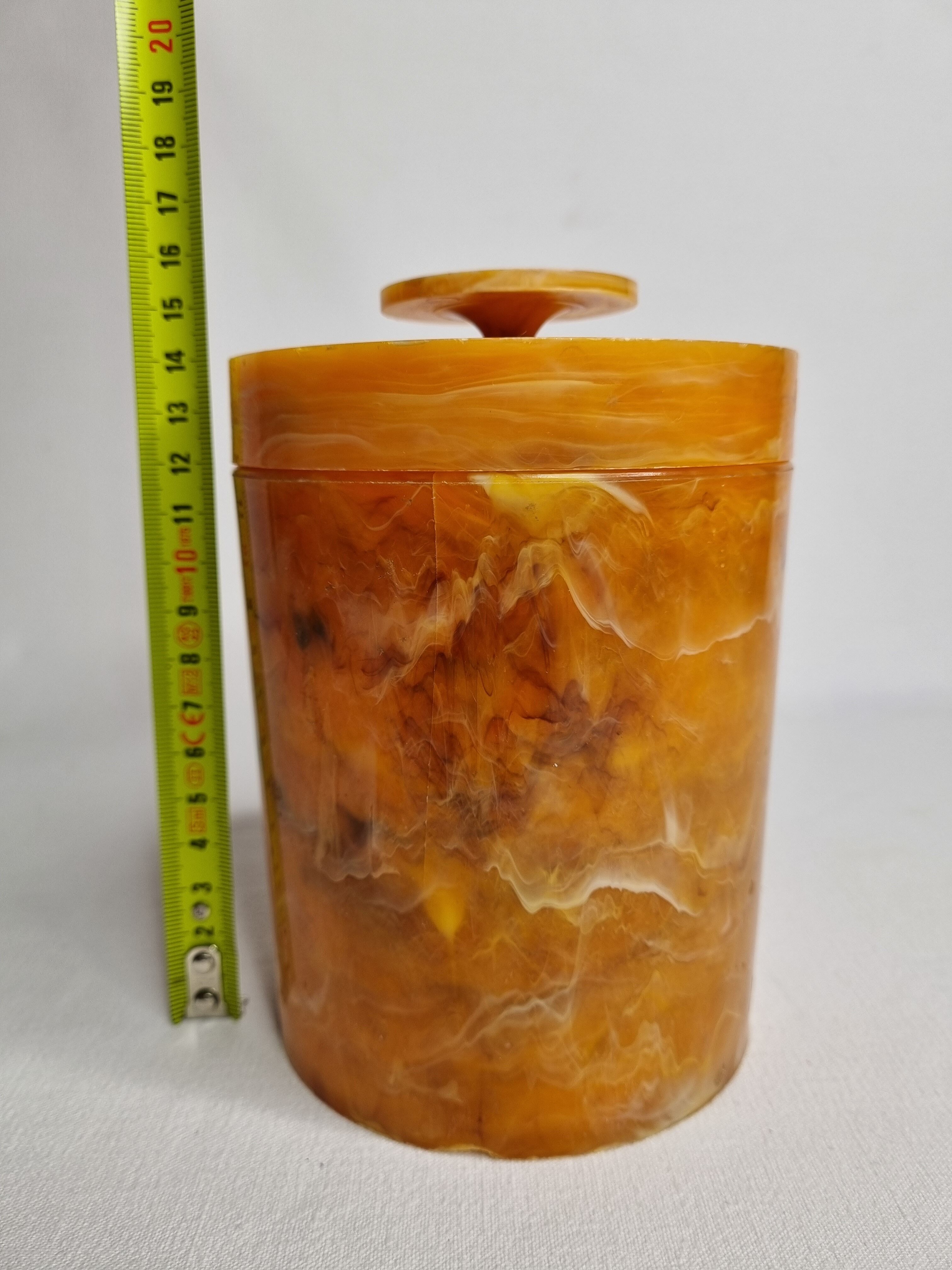 Vintage bakelite cotton box, 20 cm