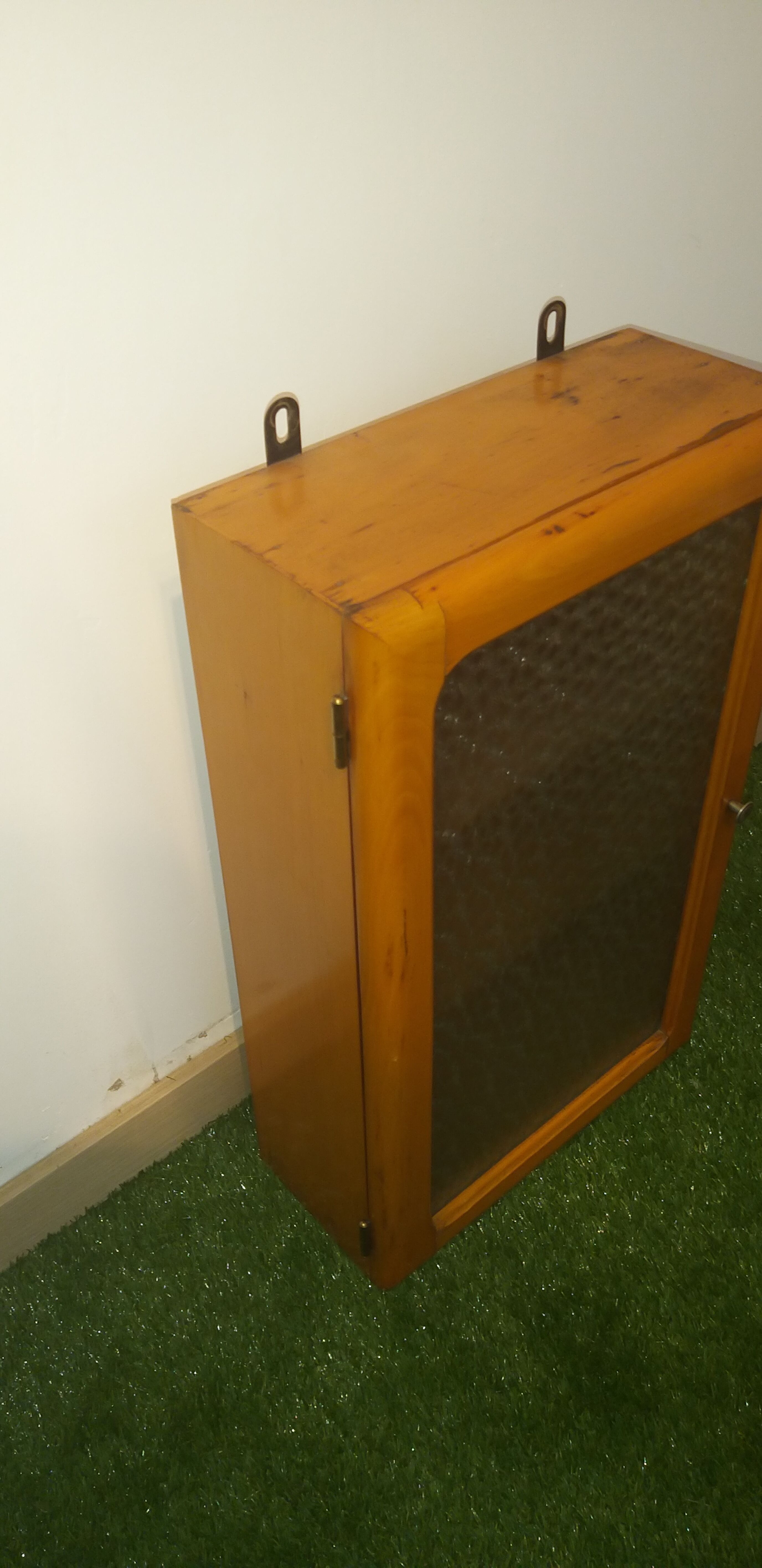 Armoire de toilette en hêtre