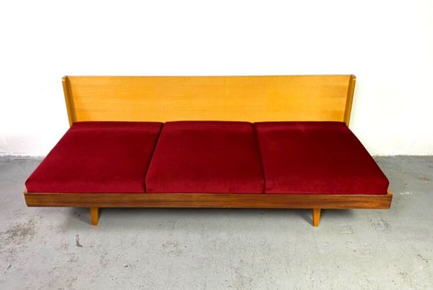Daybed in beech and red fabric by jitona, vintage czech 1970s
