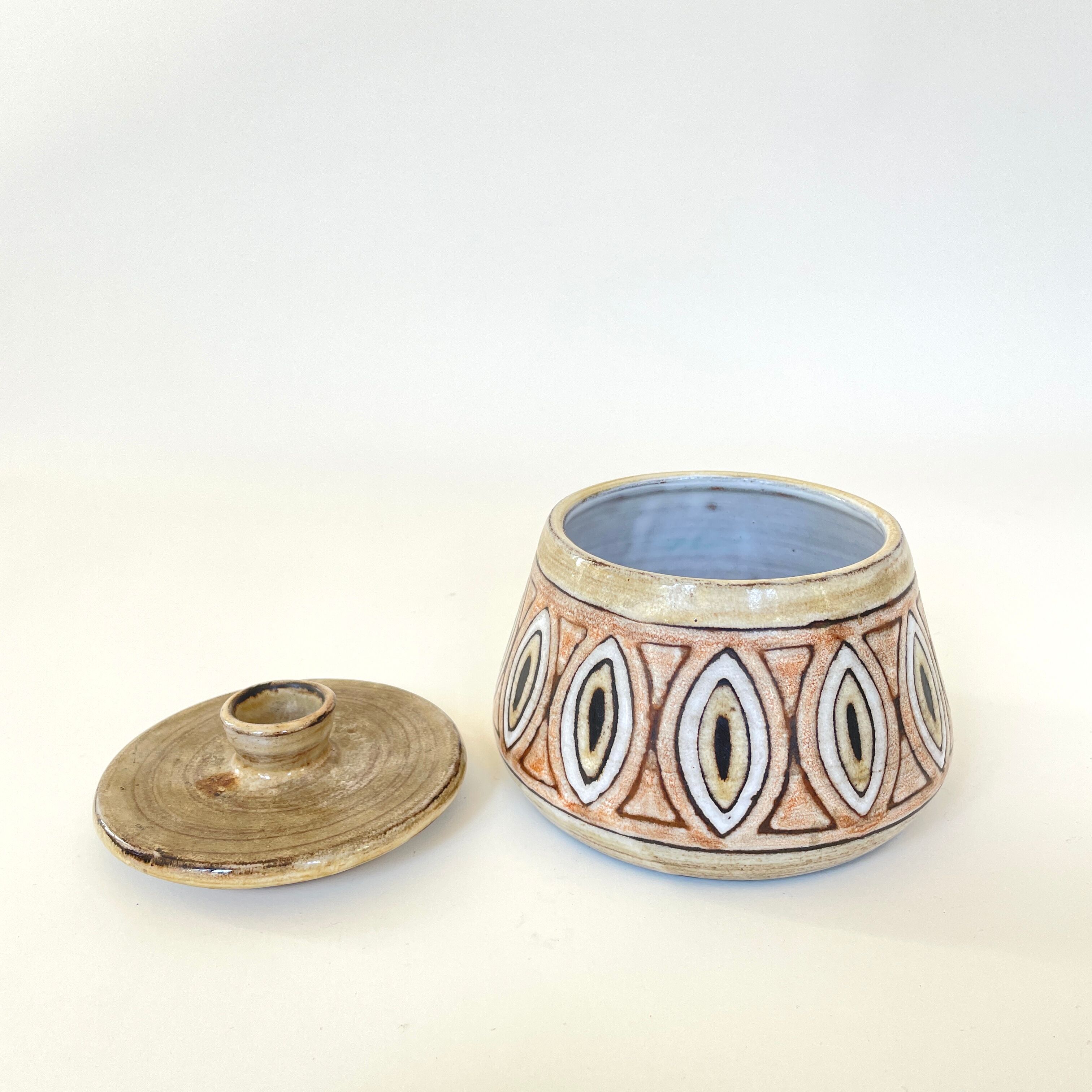 Ceramic pot, Jean-Claude Malarmey, Vallauris, circa 1960