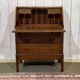 Bureau dos d'âne anglais en acajou des années 1930