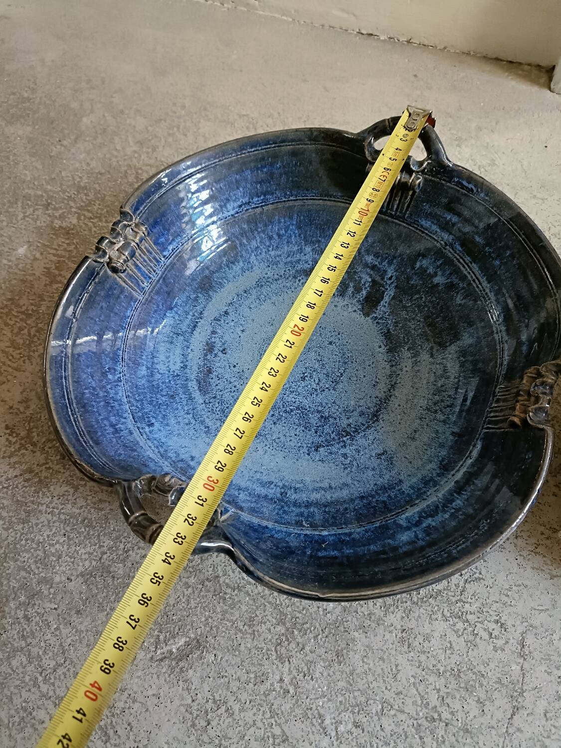 Admirable sculpture in blue sandstone