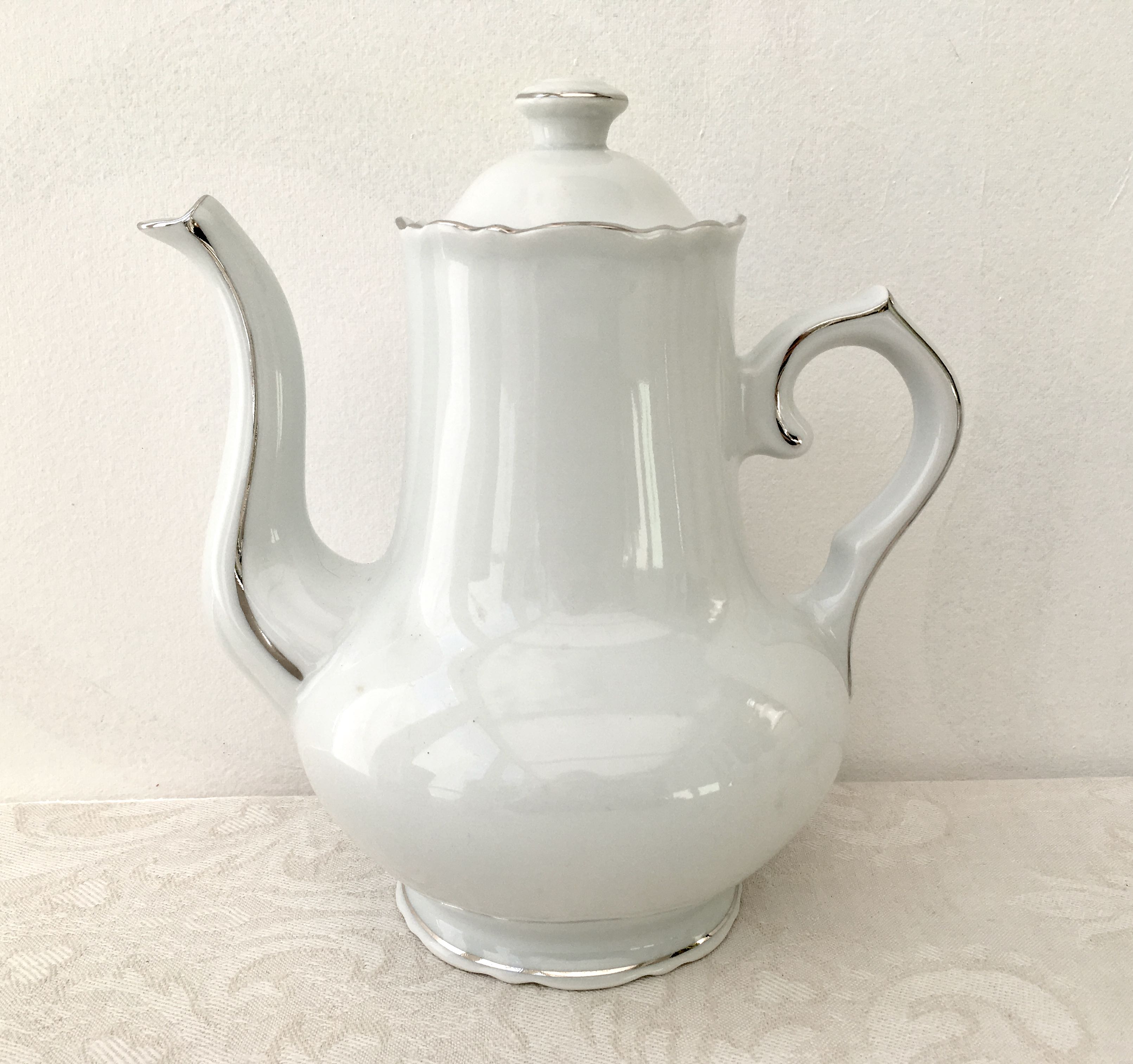 80s coffee service for 10 people