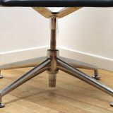 Arrows office chair
