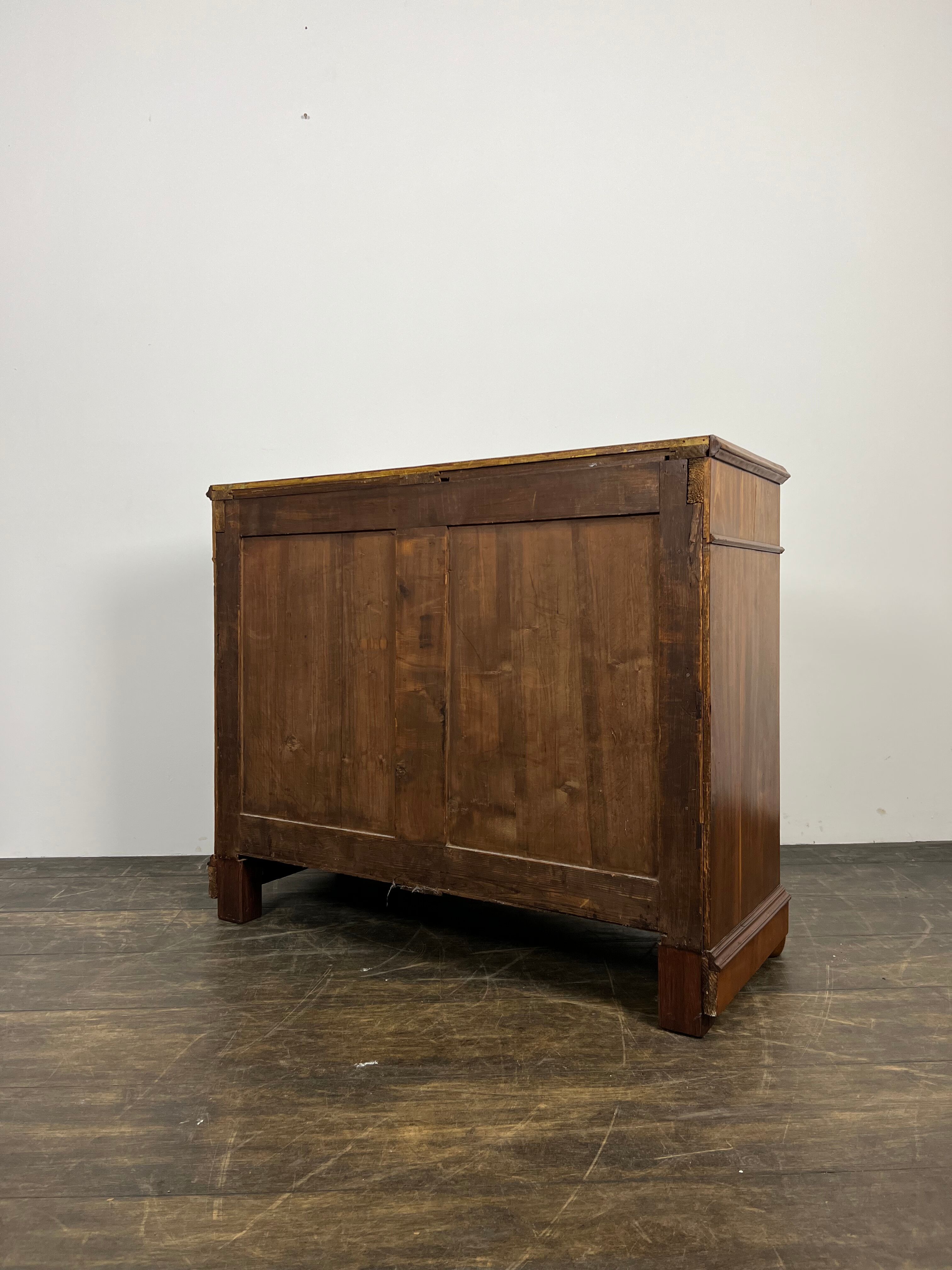 Commode en acajou