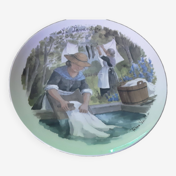 Provence ceramic plate loriol la terra vecchia la lavandiere