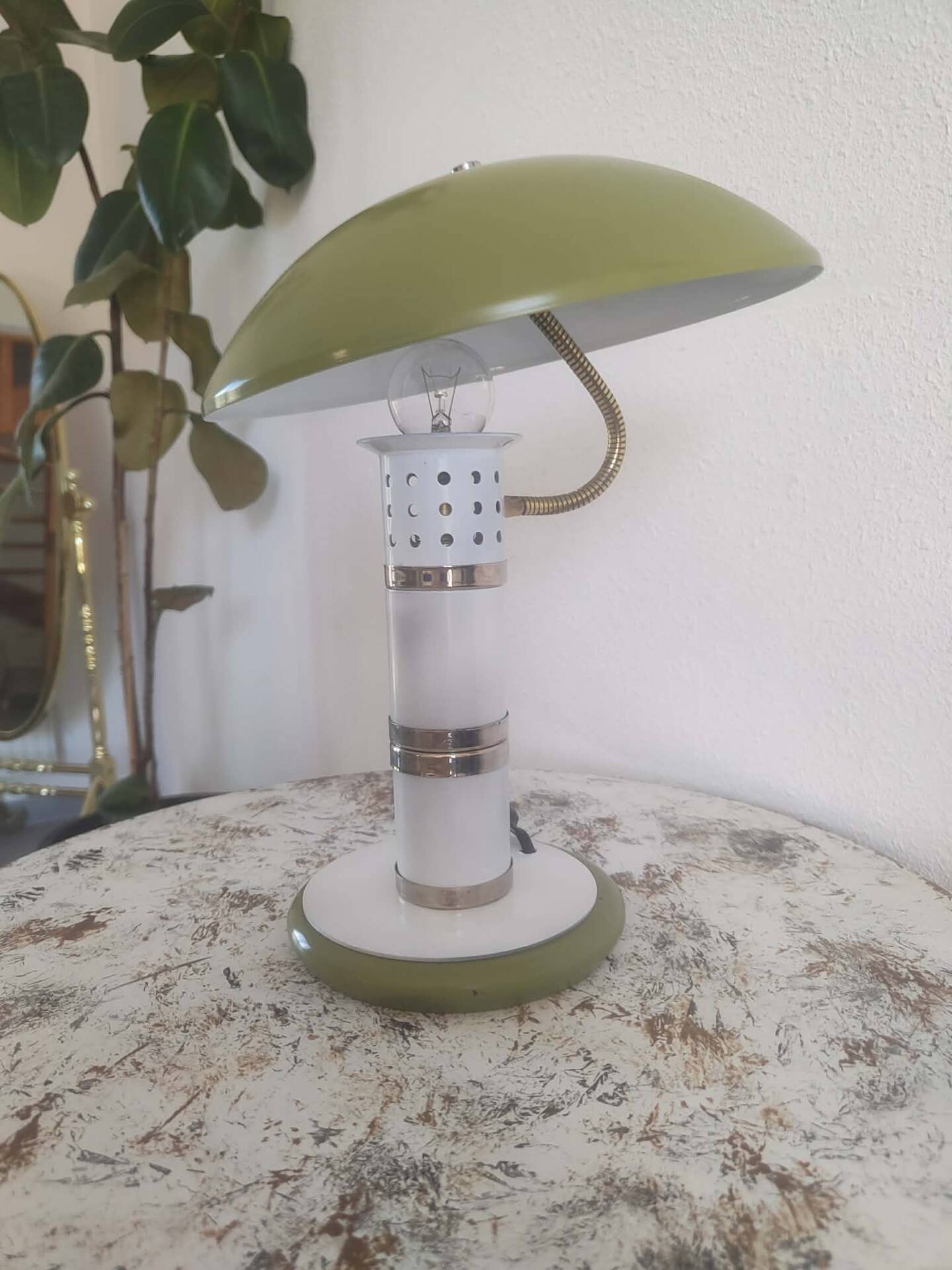 Olive green vintage lamp from the 1980s.