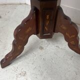 Silent servant with three inlaid trays, 19th century.