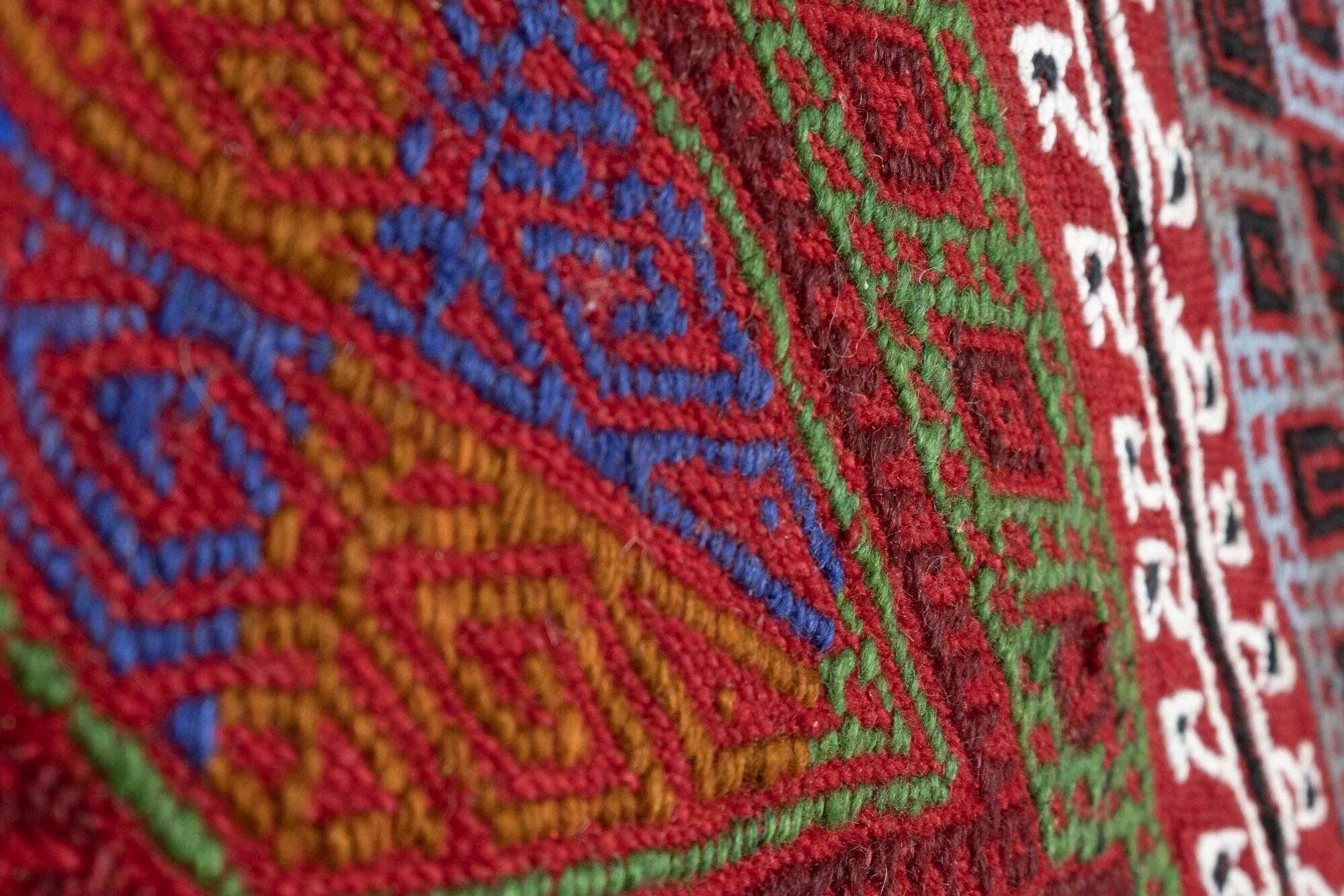 Vintage Turkish kilim, handwoven, 160x247 cm.