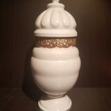 Porcelain pharmacy pot