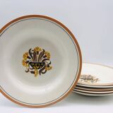 6 Deep Plates, Creil and Montereau – Carnation model.