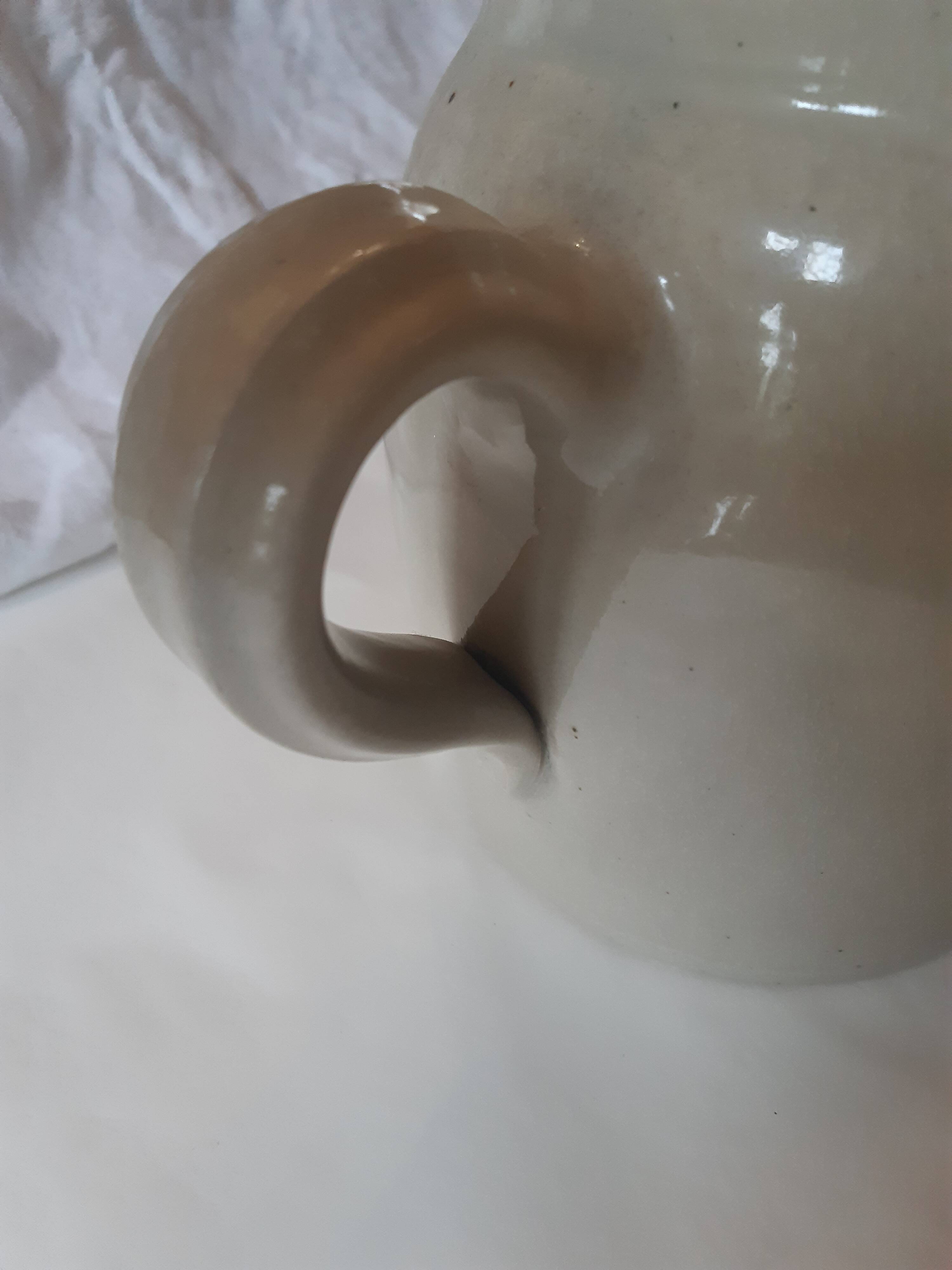 Carafe grise