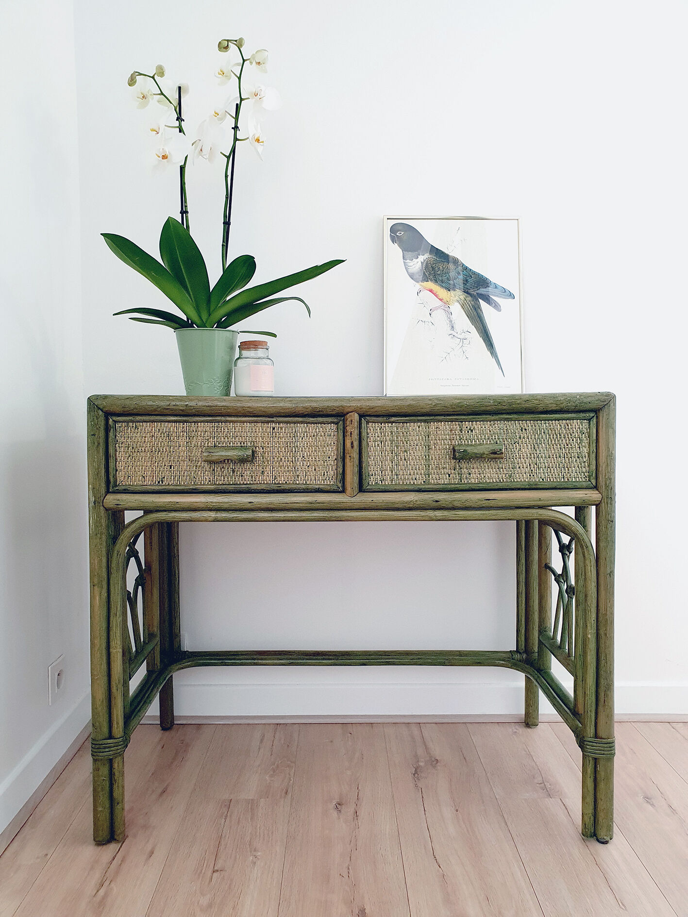 Vintage desk in bamboo and rattan, tinted green