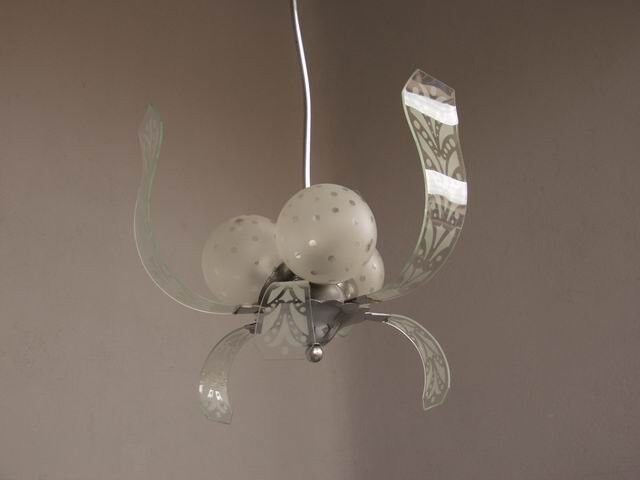 Suspension design 1970 to glass slide