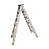 Échelle vintage en bois