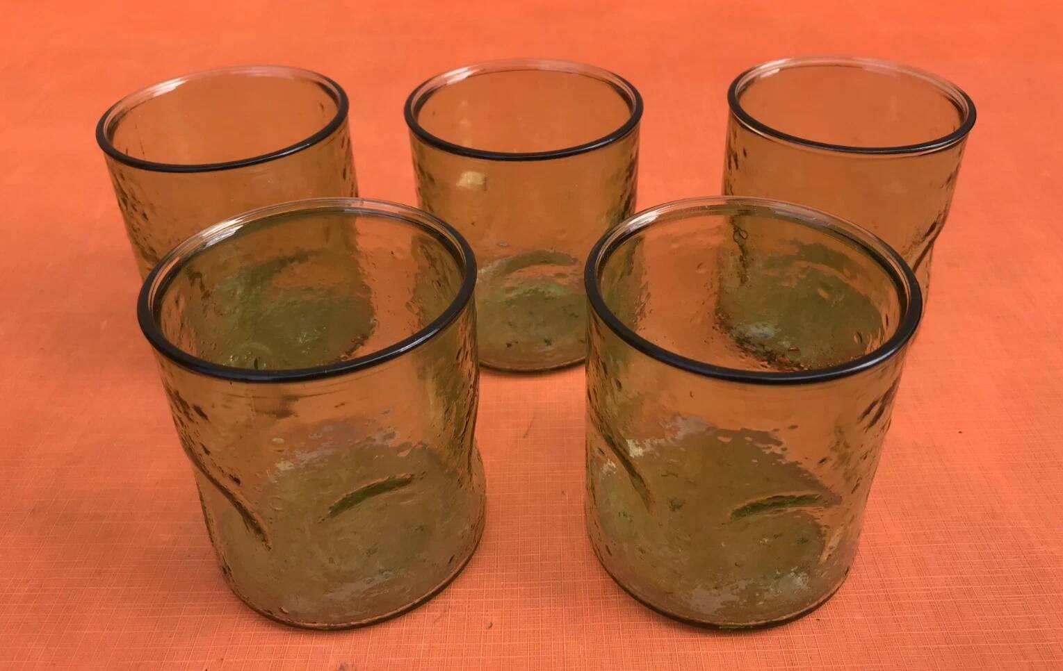 1970s (lot 3) 5 orangeade glasses Bubbled and coloured glass
