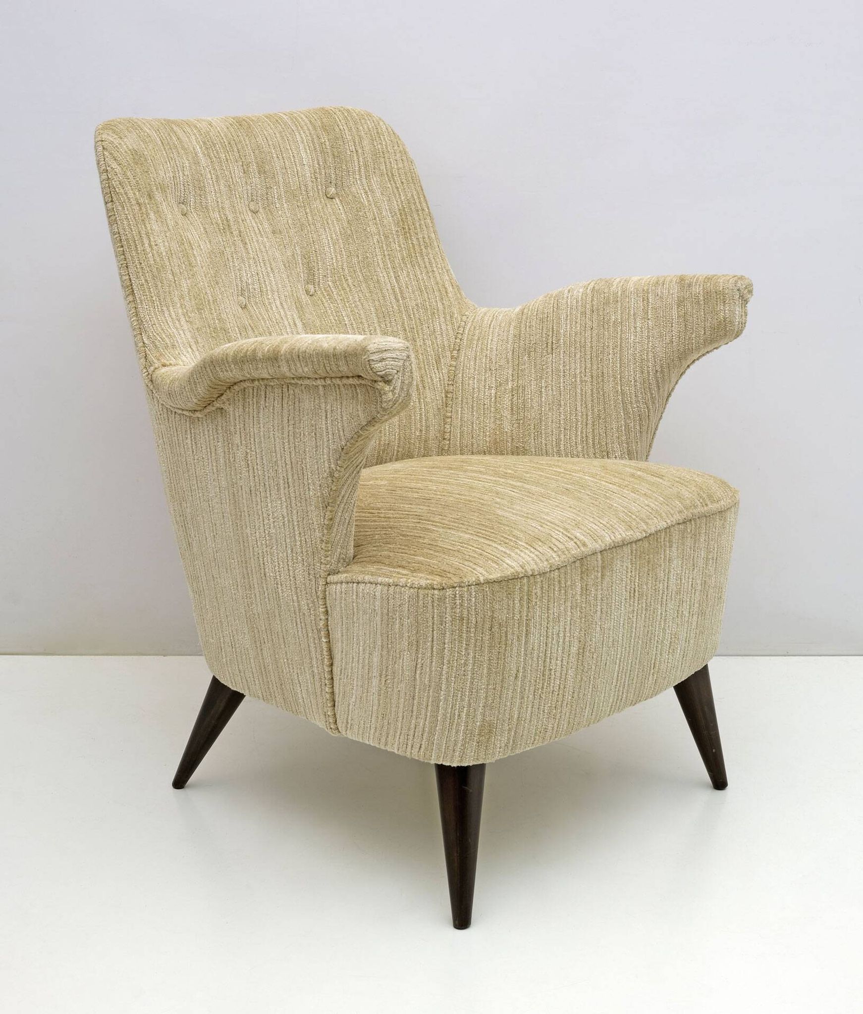 Pair of Nino Zoncada armchairs in chenille velvet in Mid-Century Modern style by Cassina