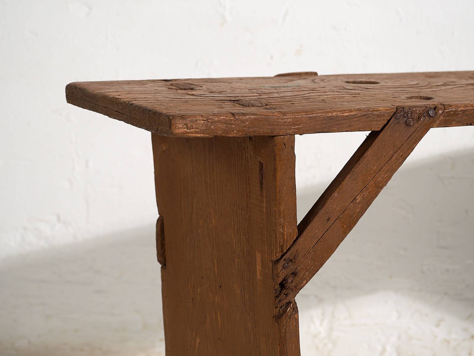 Small antique bench (c.1920)