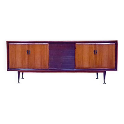 Grand buffet italien du milieu du siècle avec détails en laiton, années 1950